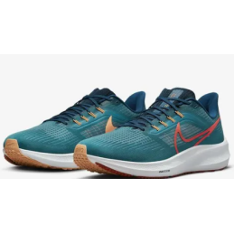 NIKE AIR ZOOM PEGASUS 39 4E...